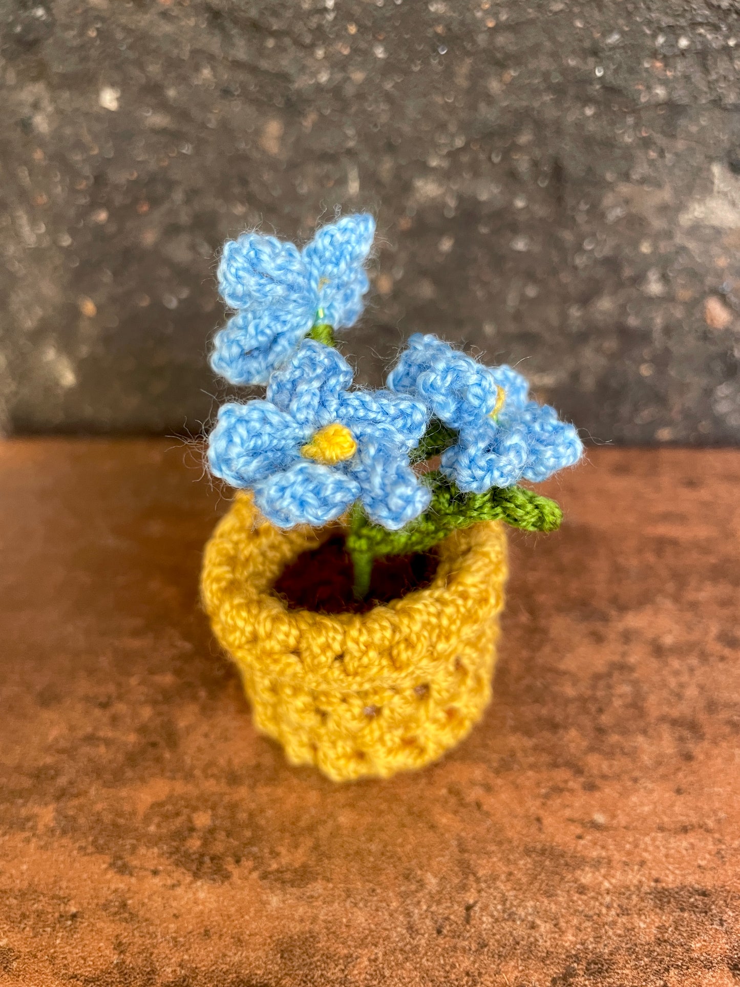 Mini Crochet Flowerpots