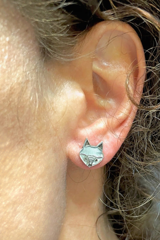 Fox 925 Sterling Silver Stud Earrings
