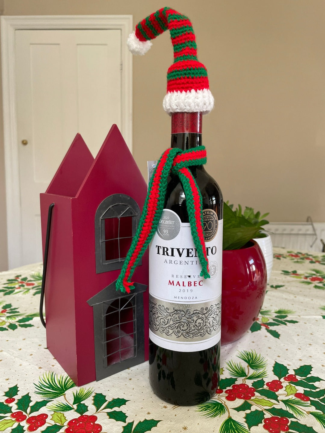 Crochet Holiday Hat and Scarf Wine Bottle Decor