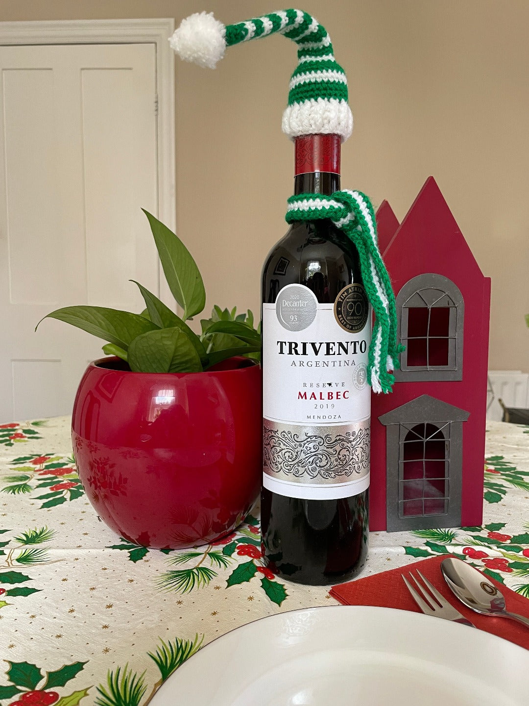 Crochet Holiday Hat and Scarf Wine Bottle Decor