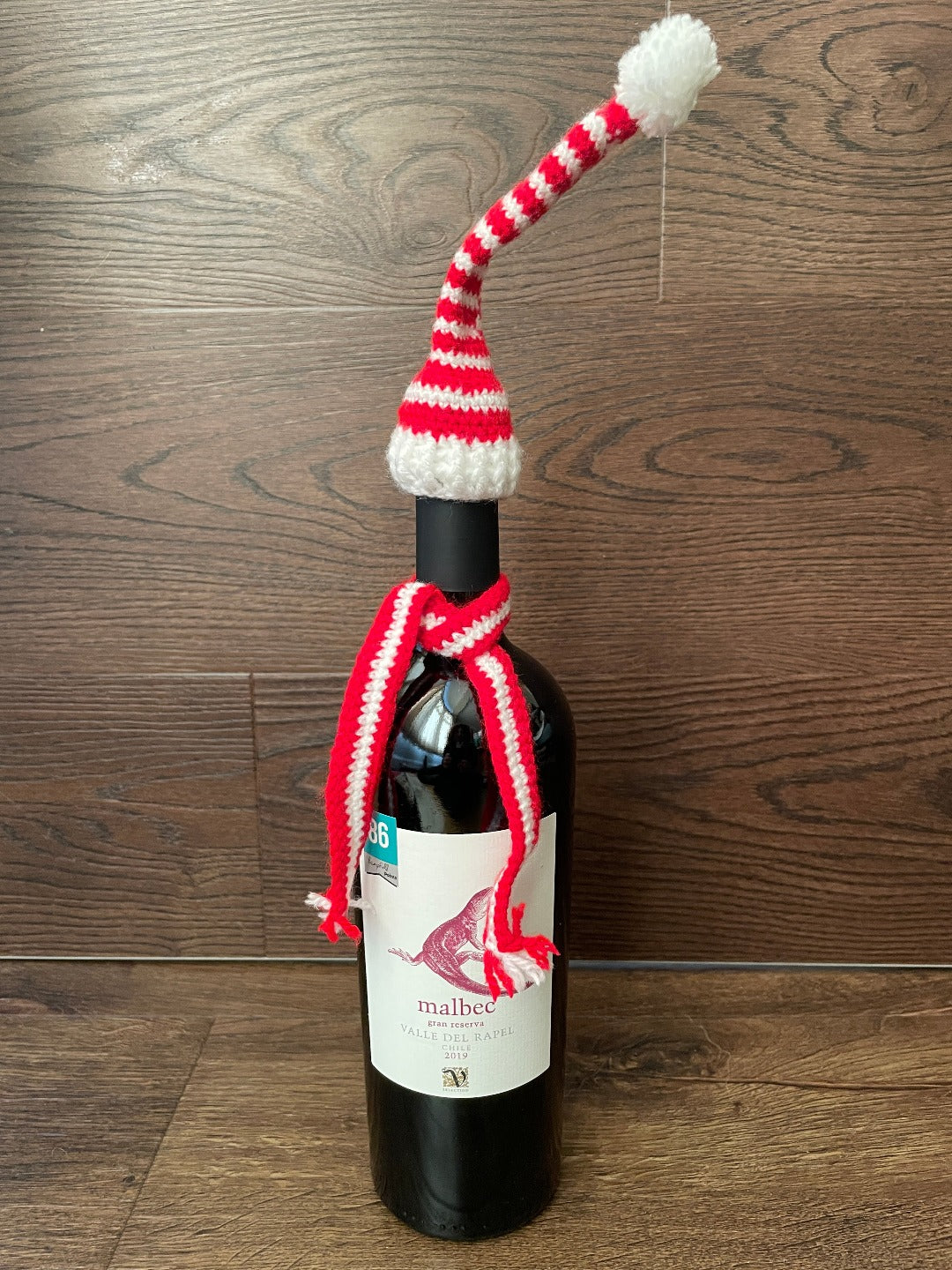 Crochet Holiday Hat and Scarf Wine Bottle Decor