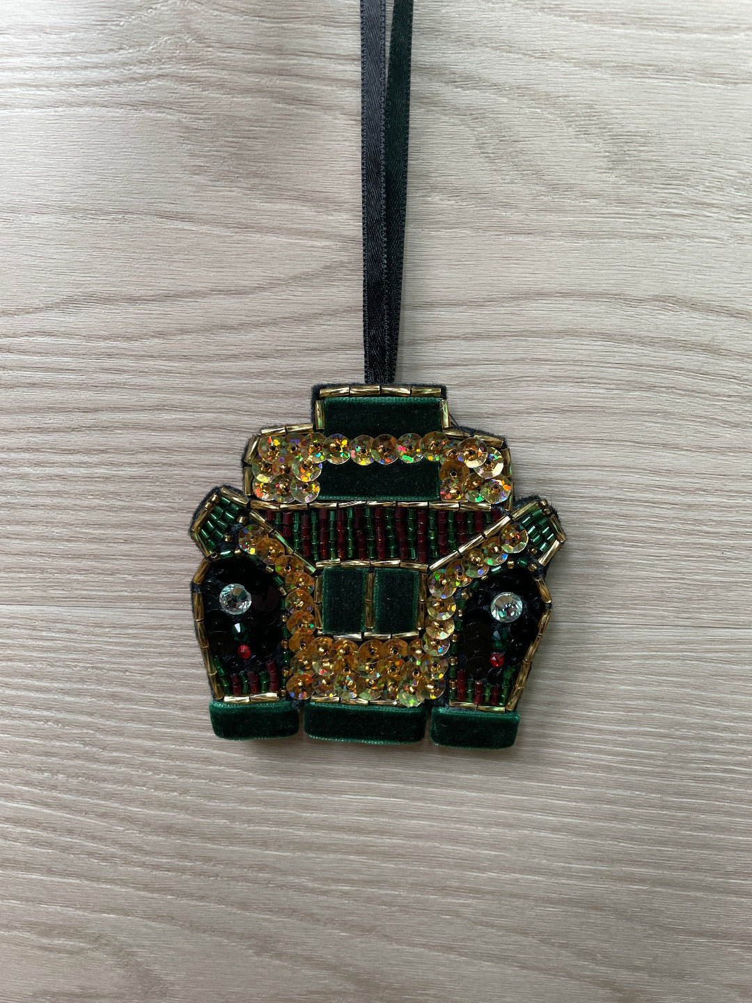 London Taxi Versatile Tree Ornament or Holiday Brooch