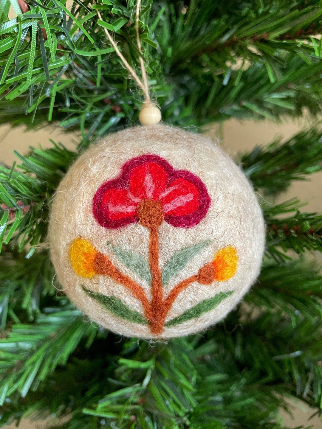 Arts & Crafts Floral Oatmeal Felt Baubles