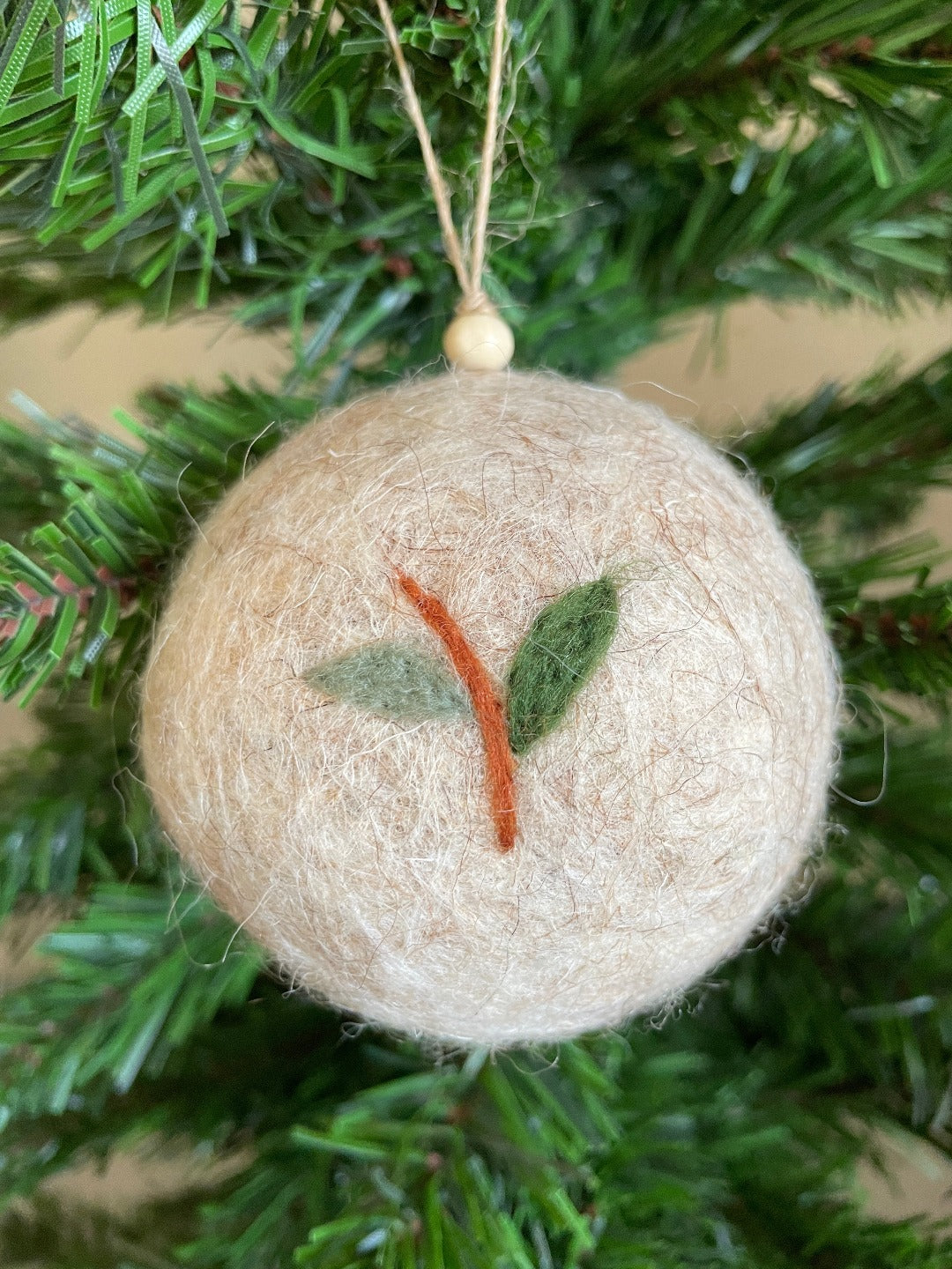 Arts & Crafts Floral Oatmeal Felt Baubles