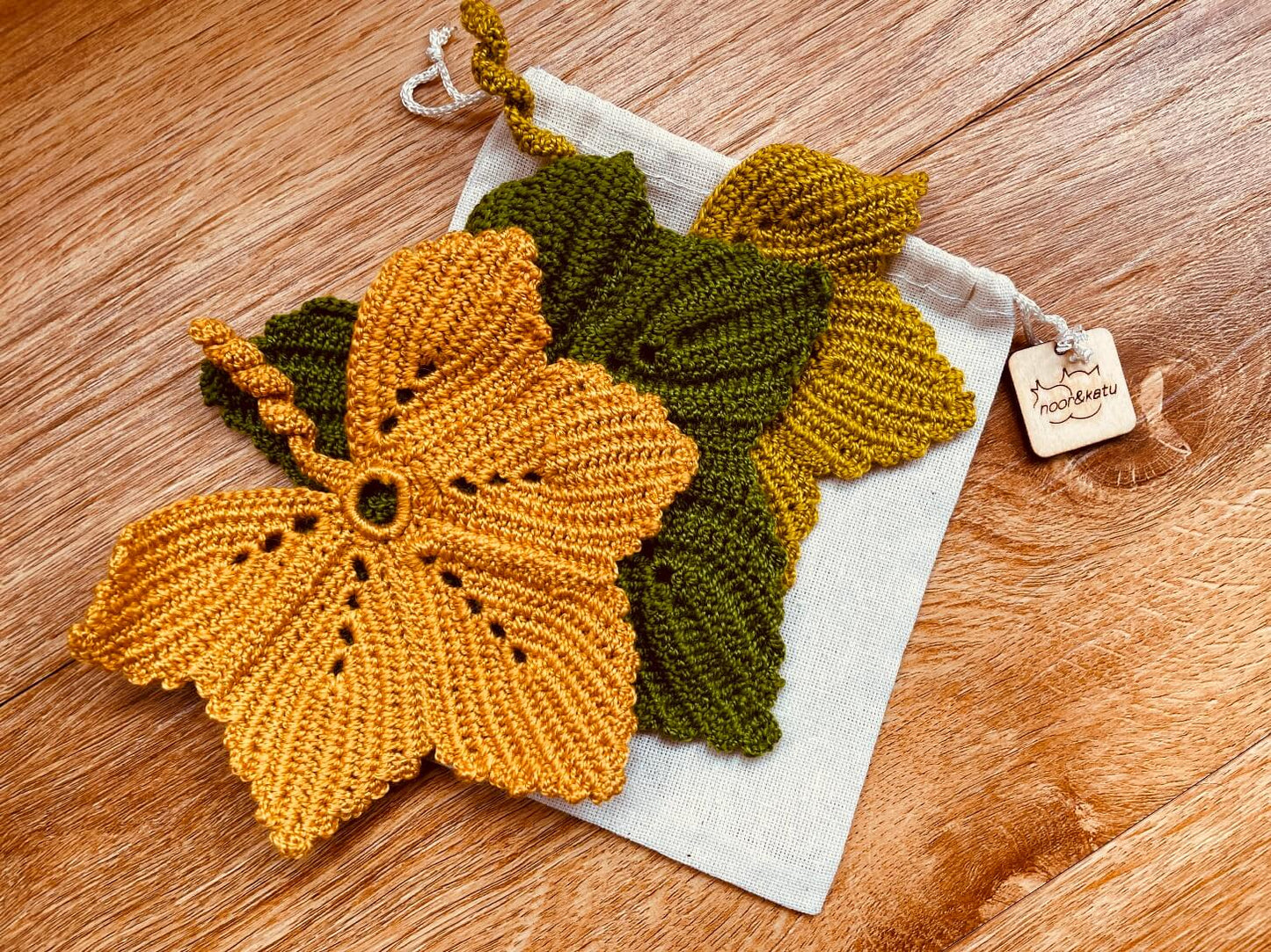 Grape Leaf Coasters, Set of 3