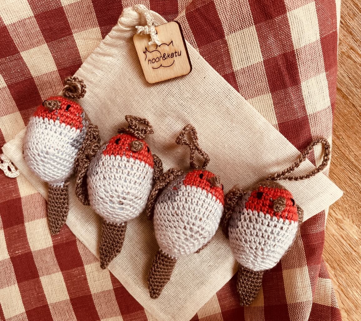 Mini Crochet Hanging Robin Ornament
