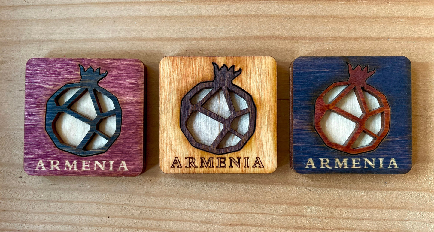 Magnet Geometric Pomegranate Armenia Wood Square 5cm x 5cm