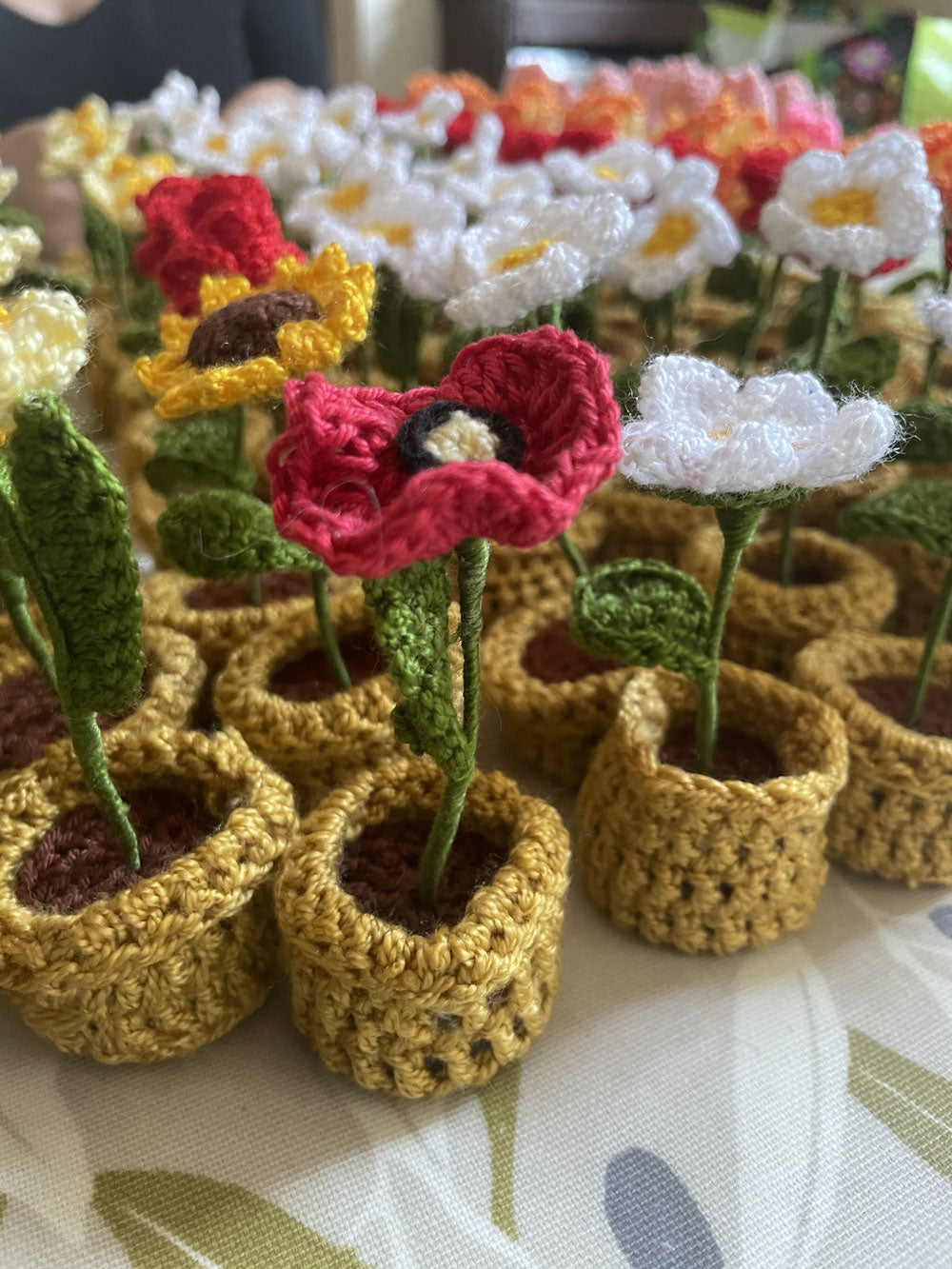 Mini Crochet Flowerpots