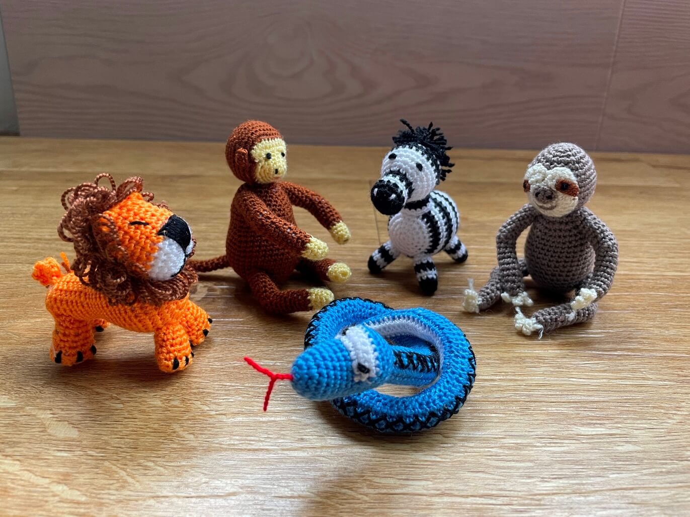 MINIGURUMI Mini Crochet Toy Jungle and Safari Animals