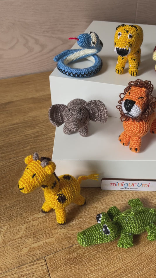 MINIGURUMI Mini Crochet Toy Jungle and Safari Animals