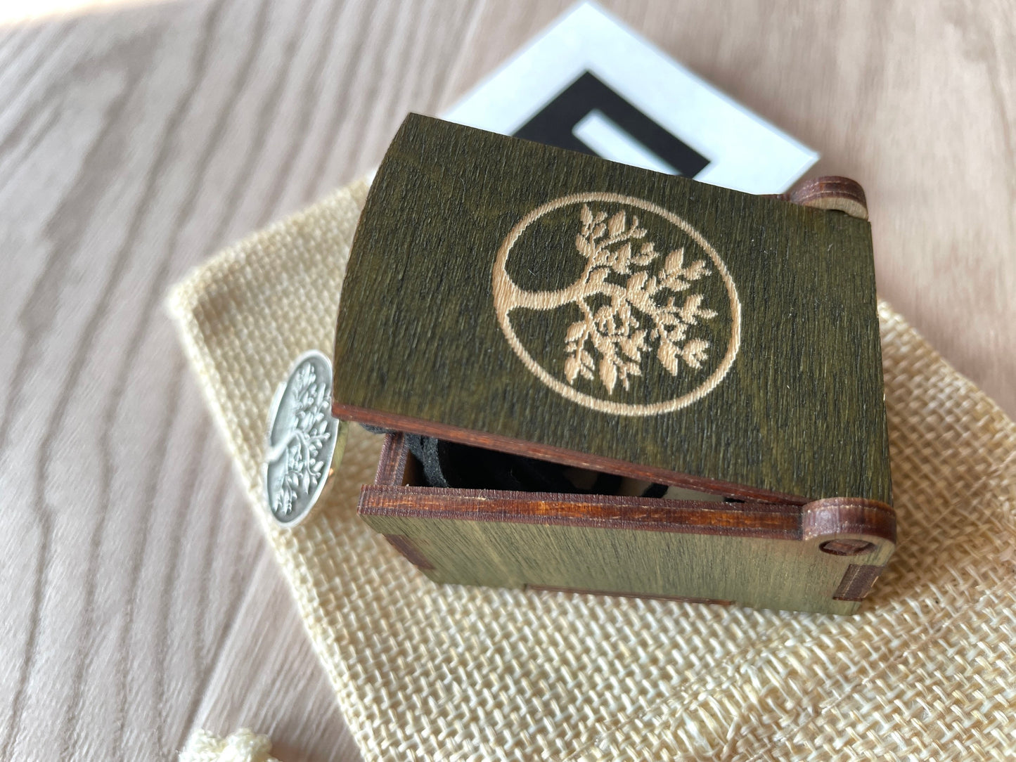 Tree of Life, 925 Sterling Silver Pendant Necklace with Keepsake Box