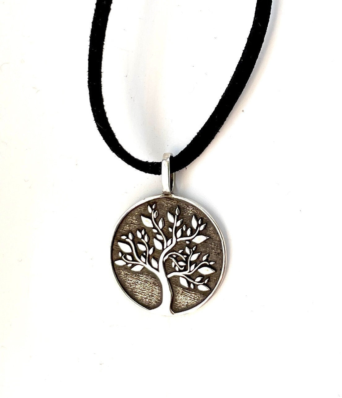 Tree of Life, 925 Sterling Silver Pendant Necklace with Keepsake Box